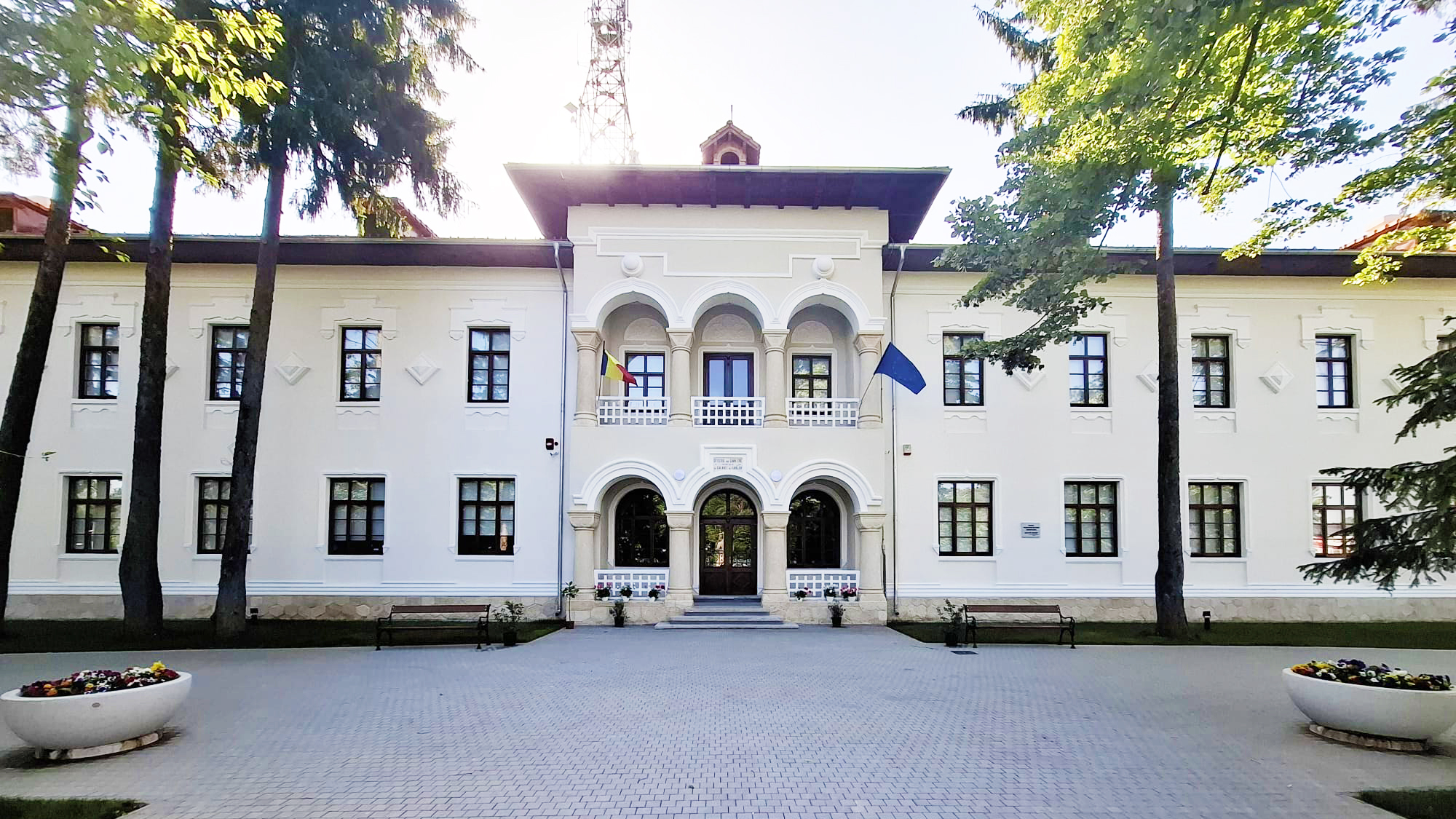 Muzeul Traditiilor Militare Dambovitene – Scoala de Cavalerie