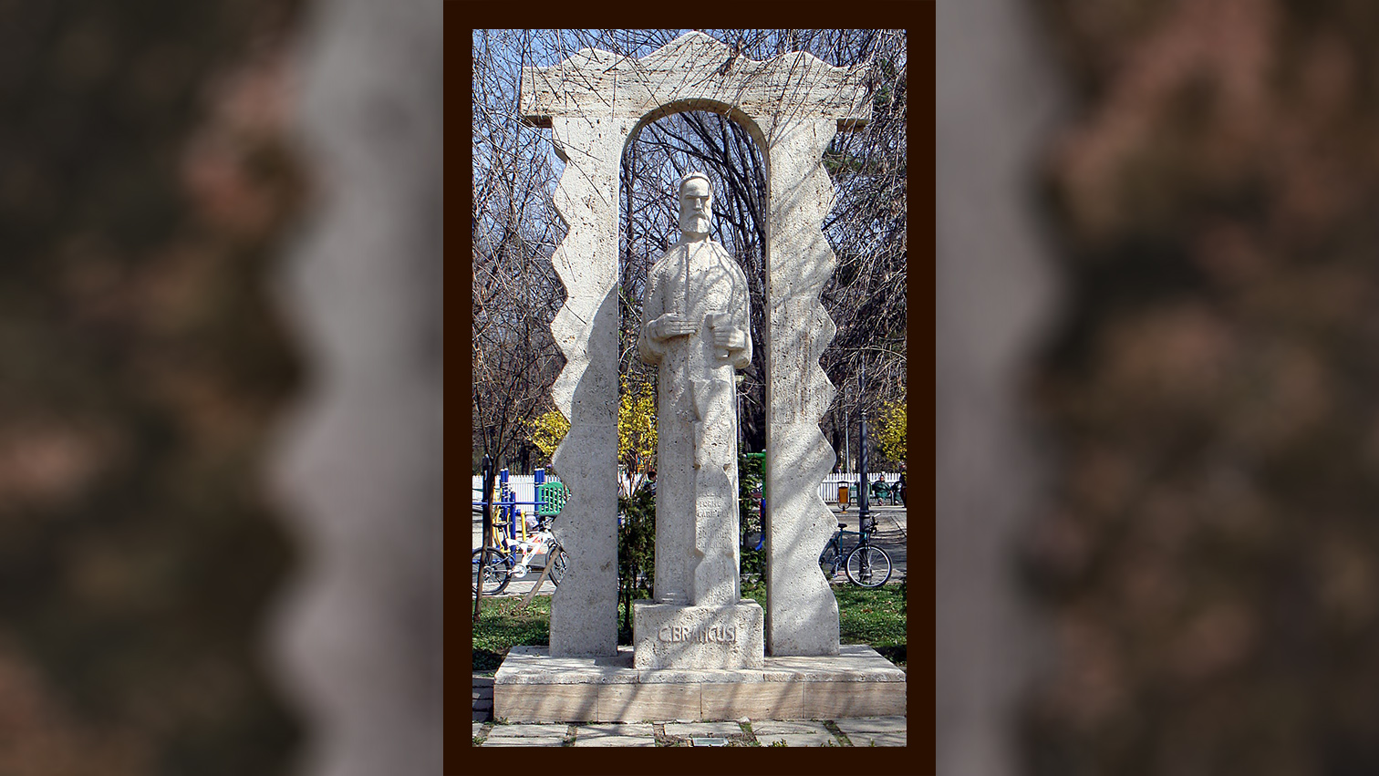 Pe urmele lui Brâncuși prin București