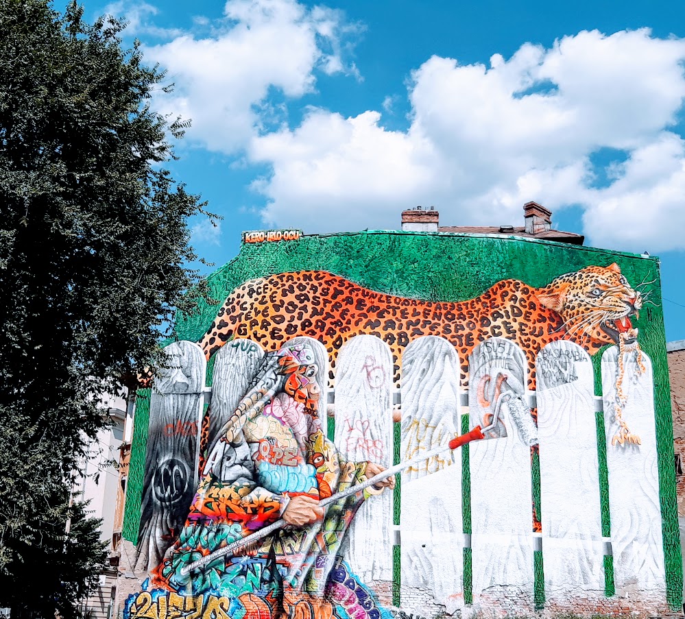 Descoperă arta stradală din București
