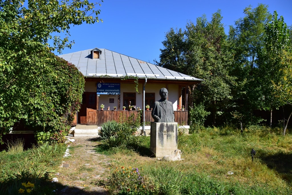 Casa Memoriala Vasile Voiculescu de la Parscov