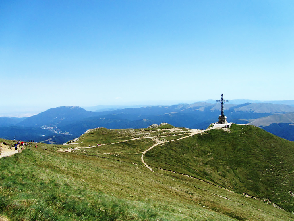 6 Day Hike in the Romanian Alps