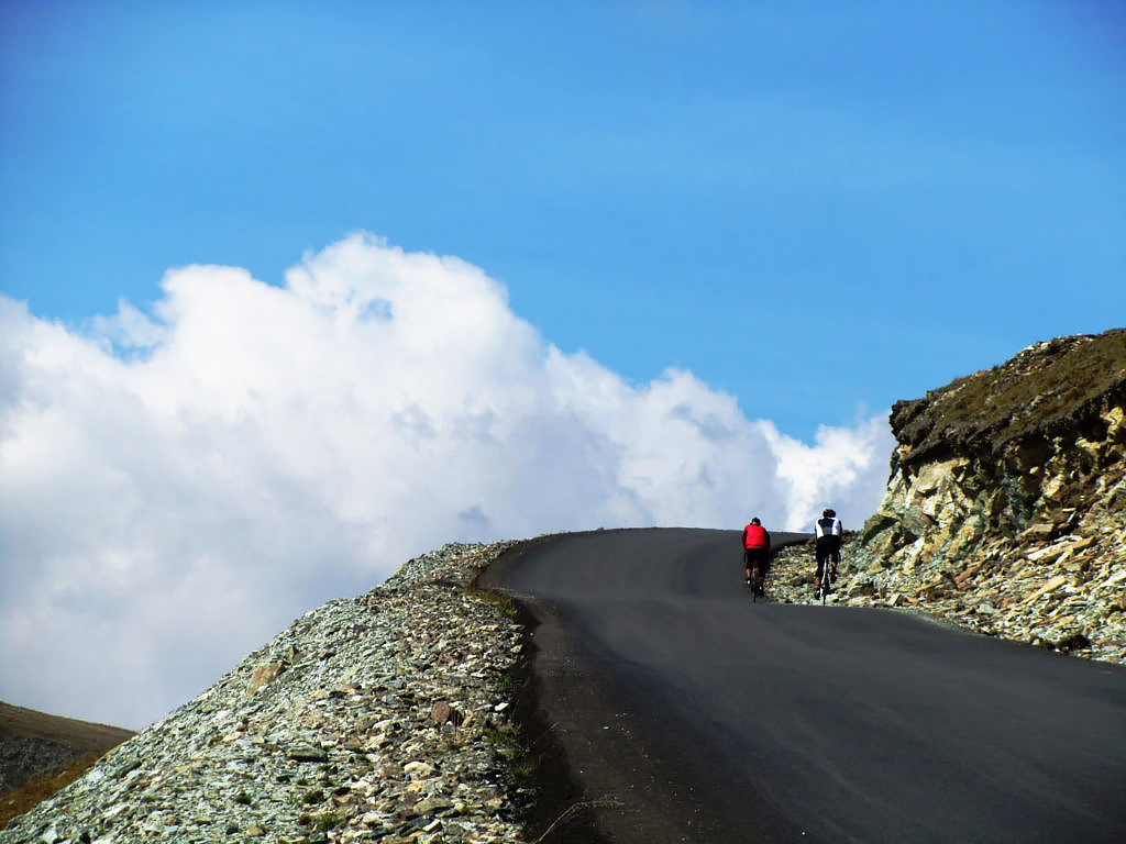 The most beautiful roads in Europe Transfagarasan & Transalpina