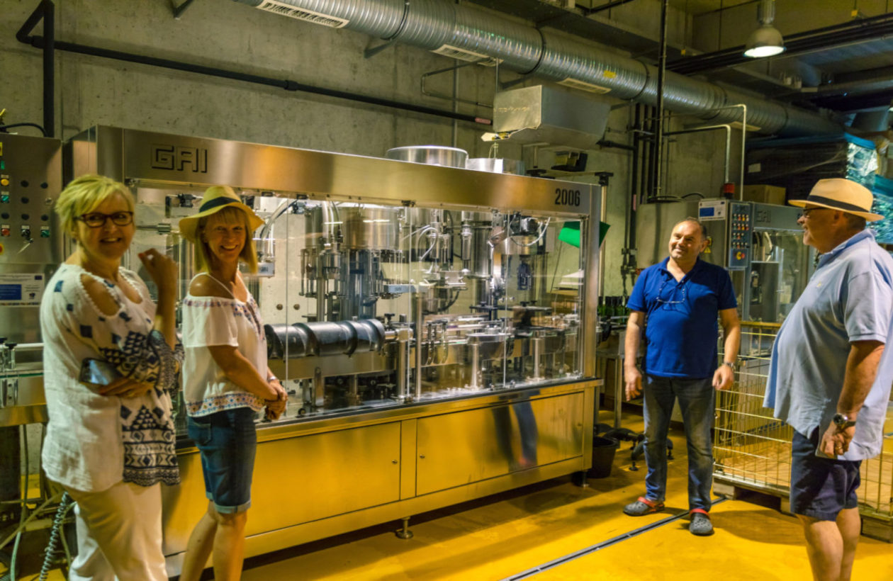 Sip & Savour - Wine Country Private Tour & Wine Tasting
