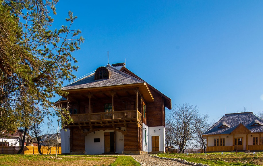 Casa - Atelier Gabriel Popescu