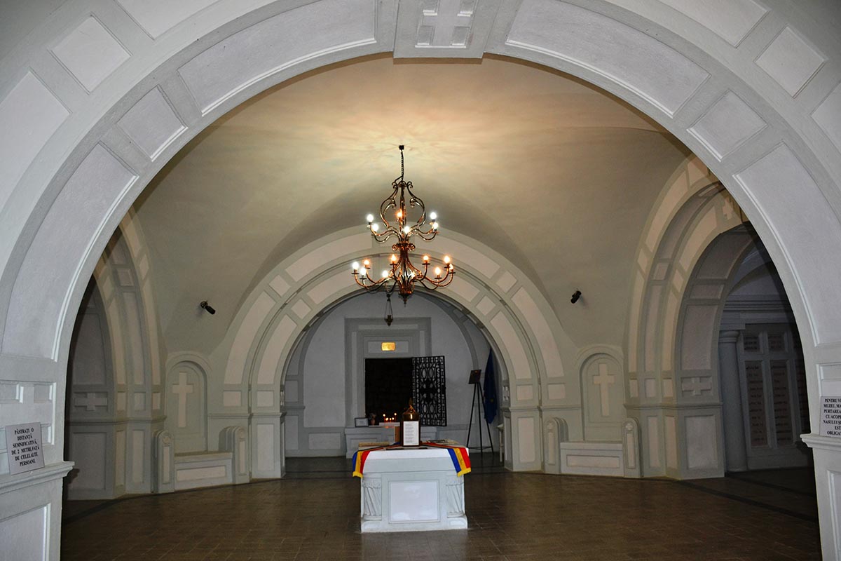 Mausoleul Eroilor din Soveja