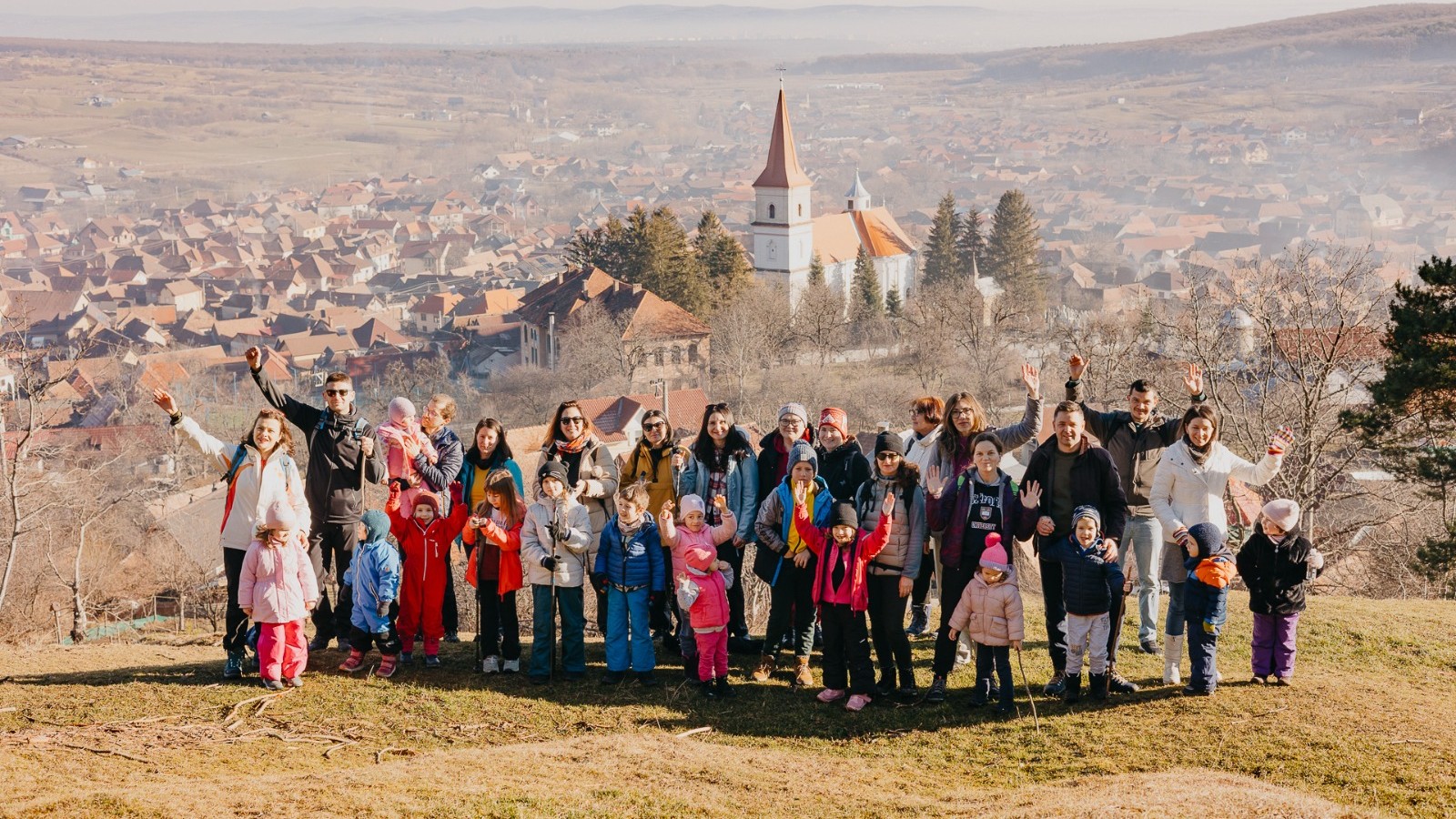 Drumetie pentru cei mici in jurul satelor din Muntii Cindrel - partea a 3-a