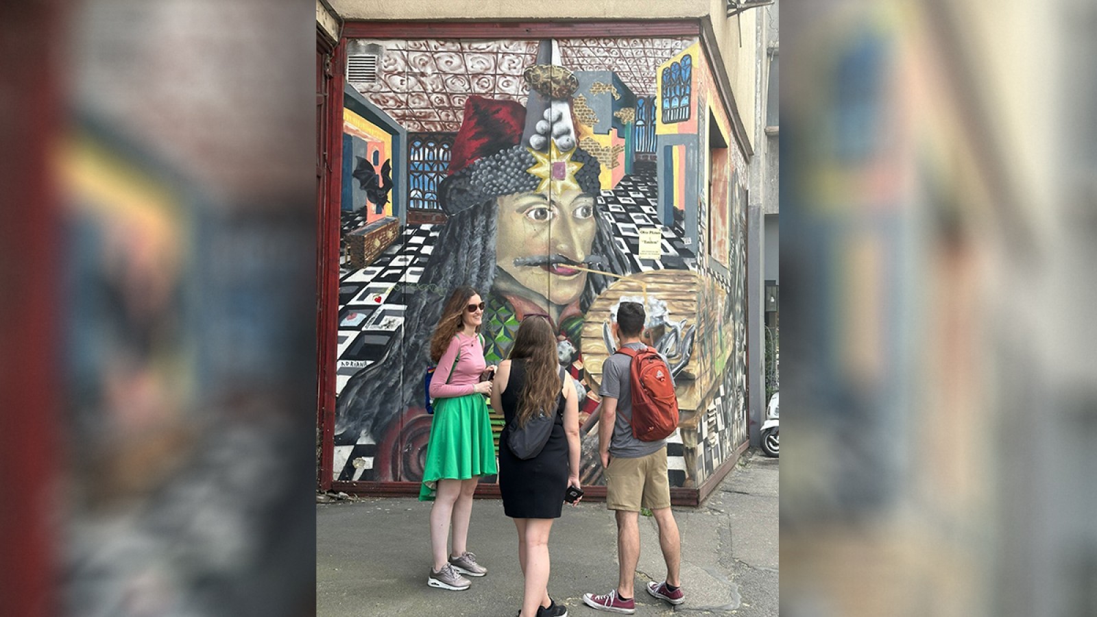 Povești pe ziduri – tur de artă stradală și cultură urbană în București