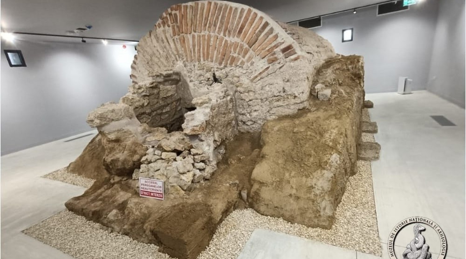 Mormântul Pictat Hypogeu