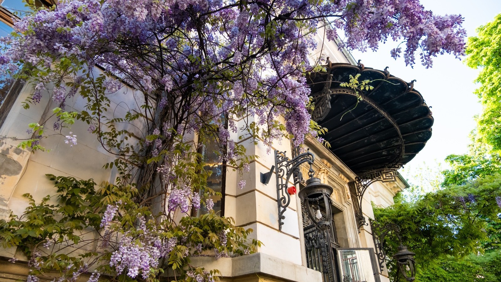 Explorează Bucureștiul: la pas prin mahalaua Mântuleasa