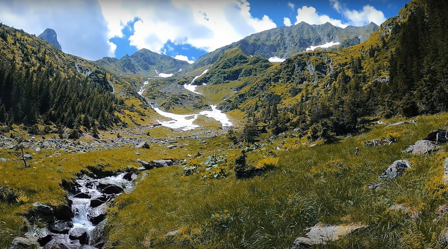 Drumetie in Muntii Fagaras pe Muchia Dragusului si Valea Vistisoarei