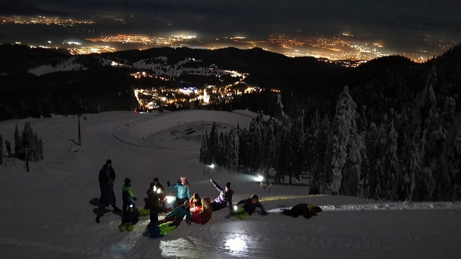Ski de tură, noaptea în Postăvaru