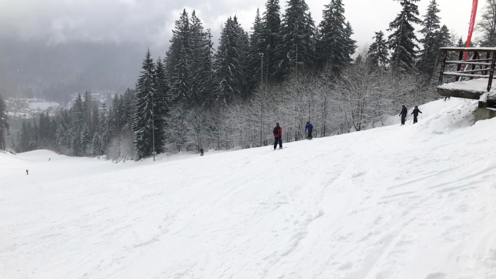 Cursuri de Schi Alpin - Inițiere și Perfecționare