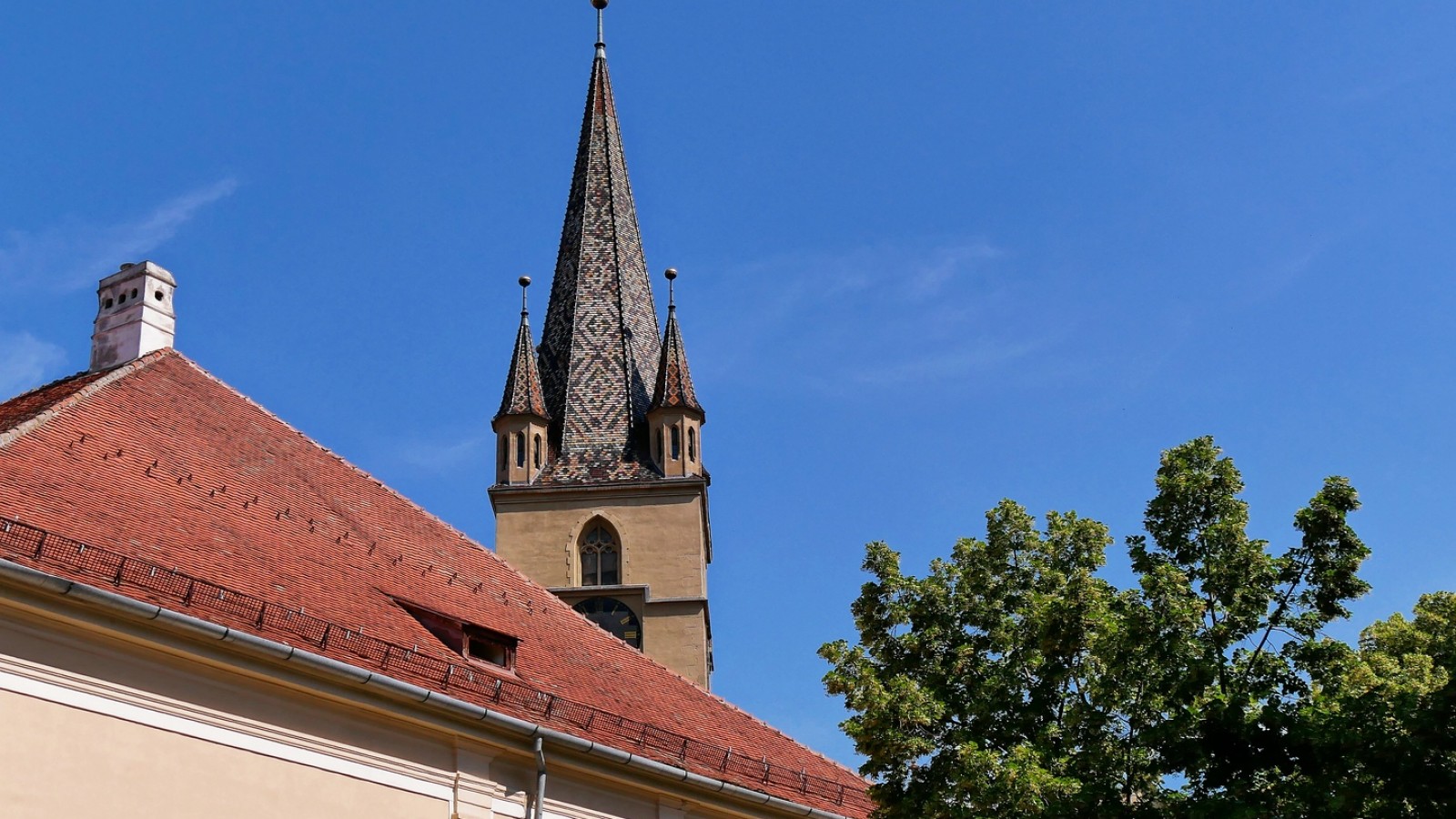 Turul panoramic al orașului Sibiu în limba engleză